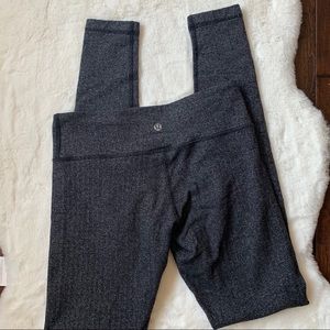 Lululemon Wunder under size 6